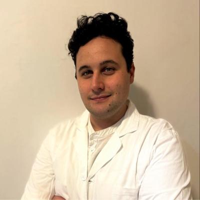 riccardo lio infermiere foto
